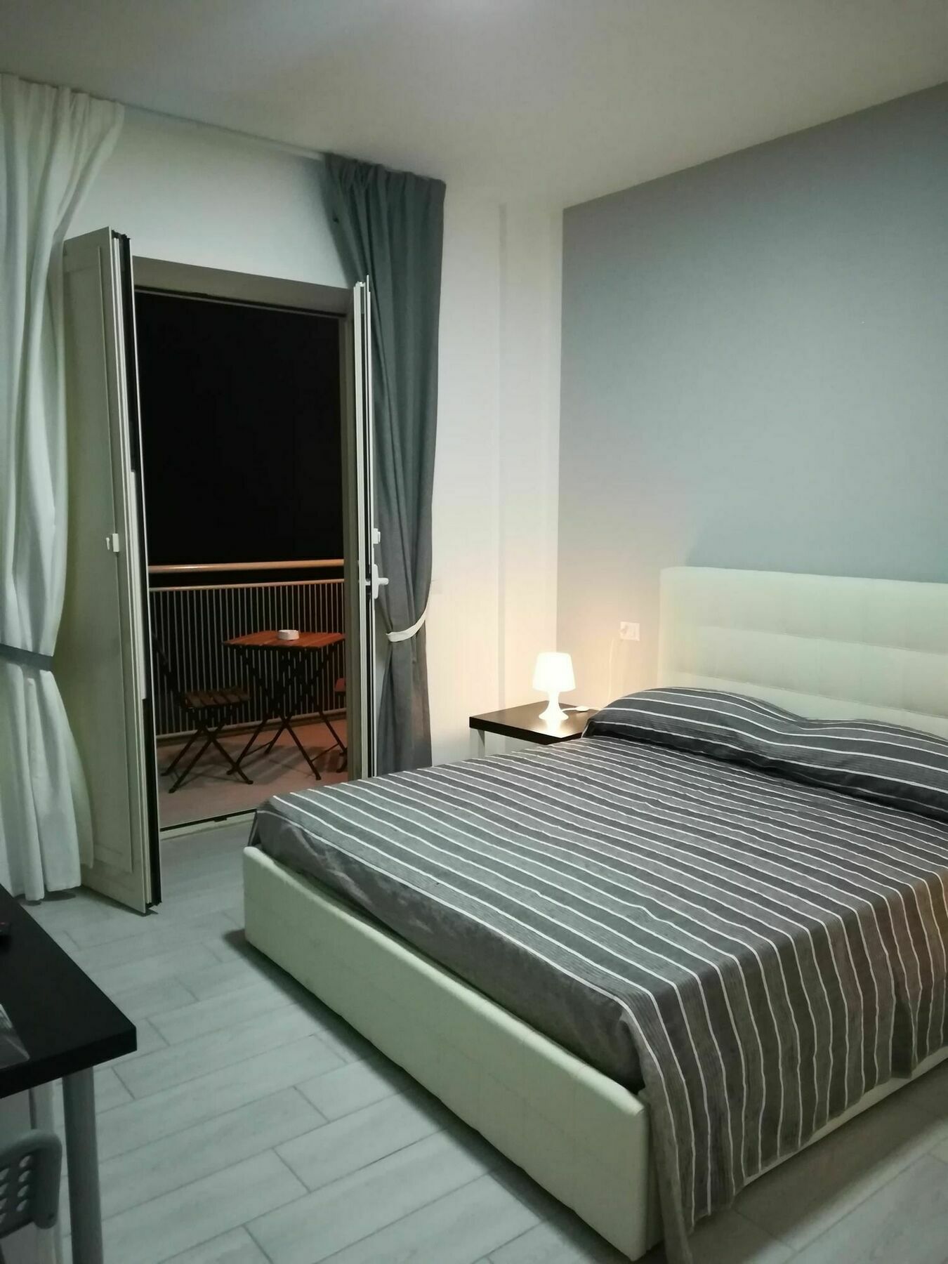 Bed and Breakfast Neapolis Center Экстерьер фото