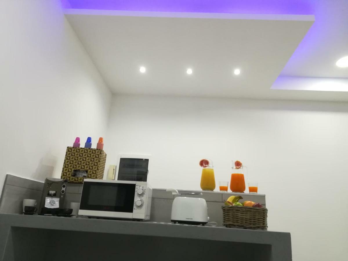Bed and Breakfast Neapolis Center Экстерьер фото